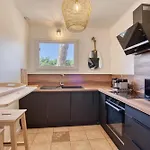 Cristalia Maison De 10 Pers 度假居 *